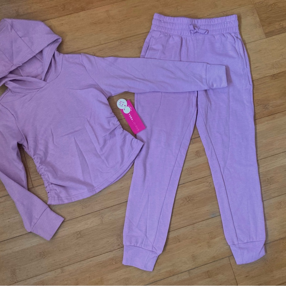 NWT Girls Size 7-8 Purple Yogalicious Actives Outfit -Hoodie Top & Joggers Pants - Picture 2 of 2